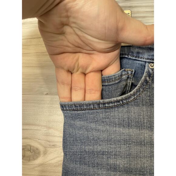 Levis 314 Shaping Straight Jeans Womens 14 Blue Stretch Denim Mid Rise - Picture 3 of 11